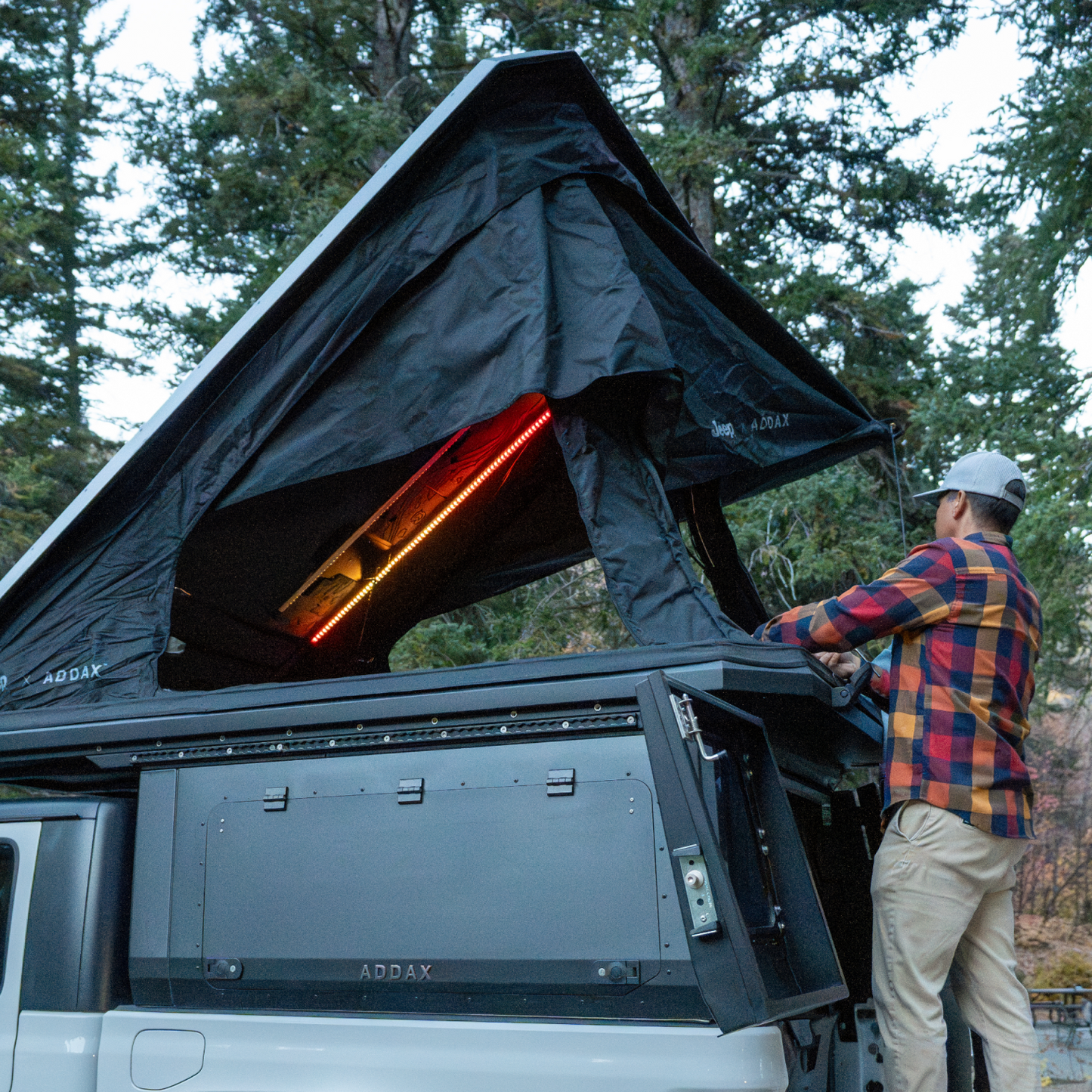 ADDAX Gladiator Camper Tent